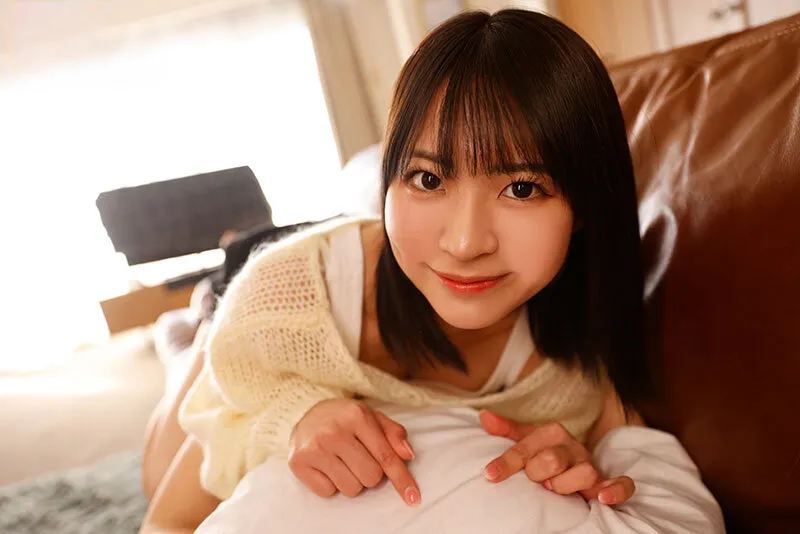 Chị gái lần đầu có anh người yêu còn nhiều ngỡ ngàng nên mượn cục thịt thằng em tập trước